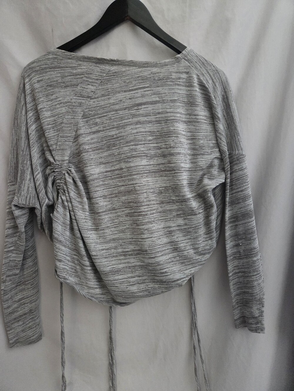 O'Neill Gray Ruched Drawstring Long-Sleeve Top - Picture 4 of 5